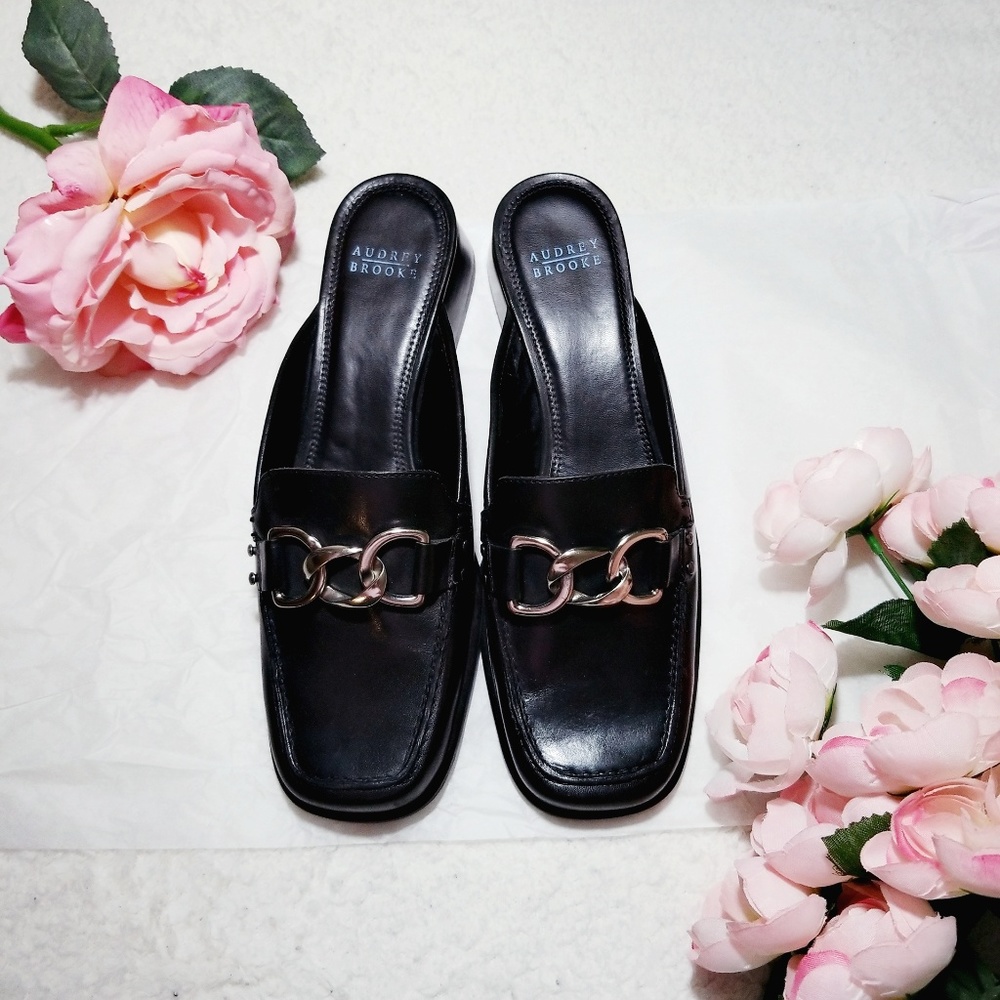 Vintage loafer mules